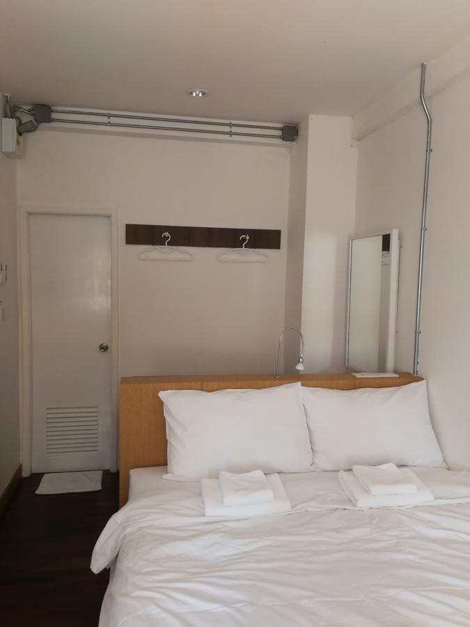 F Plus F Hostel Chiang Mai Esterno foto